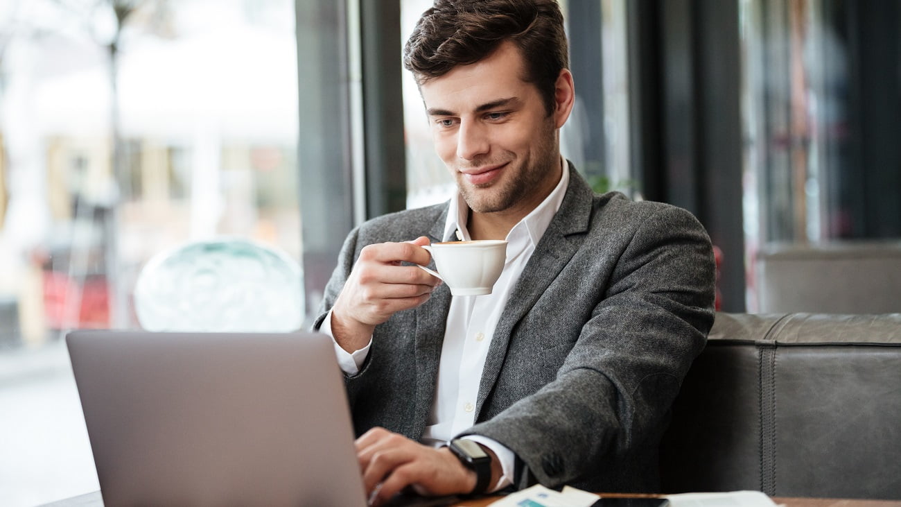 weblinkspark's tweet card. Content plays the most important role in lead generation on your website and also the use of different types of content like news, case studies, and visuals help to engage the customers.