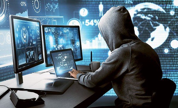 Challenge_ma's tweet card. Un puissant cheval de Troie Android, baptisé PlayPraetor, a infecté plus de 11.000 appareils à travers le monde