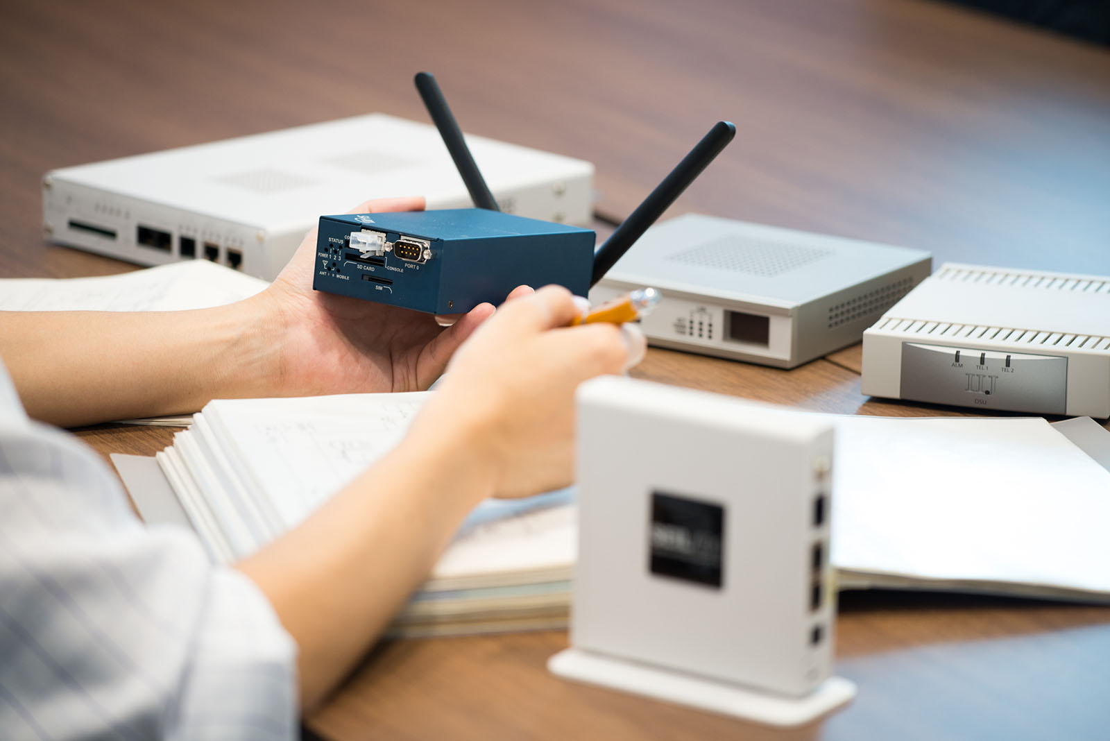 mohritaroh's tweet card. 　長らくネットワーク関連の記事を書いてきた筆者だが、「よく言われるけど、それってホントなの？」と、ずっとモヤモヤしていた疑問がいくつかあった。そんな疑問を、株式会社インターネットイニシアティブ（IIJ）の専門家に教えてもらおうというのが今回の企画だ。