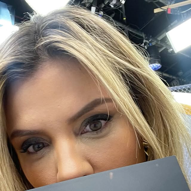 mariliaruiz's tweet card. Marília Ruiz (@mariliaruizoficial) • Instagram photo