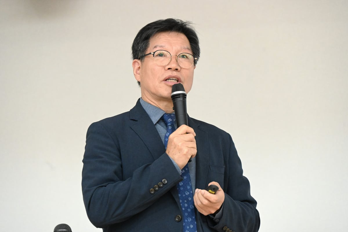 FIFI_Egypt's tweet card. 元慰安婦証言の矛盾点などを検証する「韓国国史教科書研究所」の金柄憲（キム・ビョンホン）所長が11月27日、東京都内で講演した。金氏は「慰安婦詐欺劇が終息すれば、堅固で恒久的な韓日友好関係が成立する」