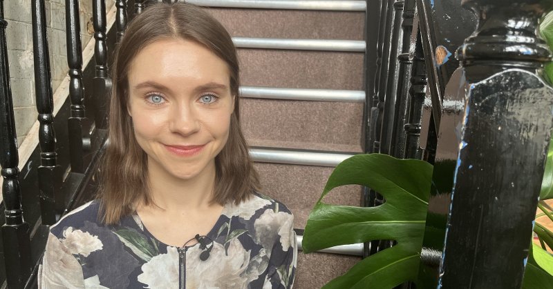 Tweet card summary image