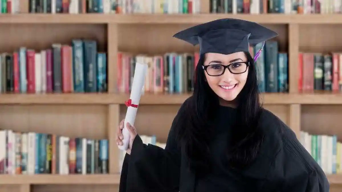 Denasilss's tweet card. Masih ada waktu untuk mencoba Beasiswa Dataprint 2025 periode ketiga, terbuka untuk pelajar SMP hingga mahasiswa S1.