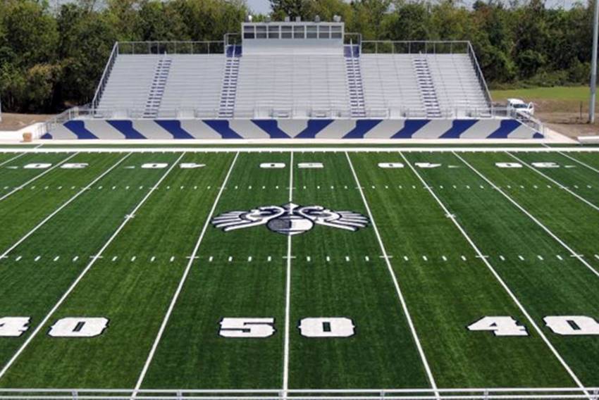 kentrahan's tweet card. Livingston capitalized on early Ellender turnovers and played stout defense in a 20-10 victory at Joe Brown Stadium.