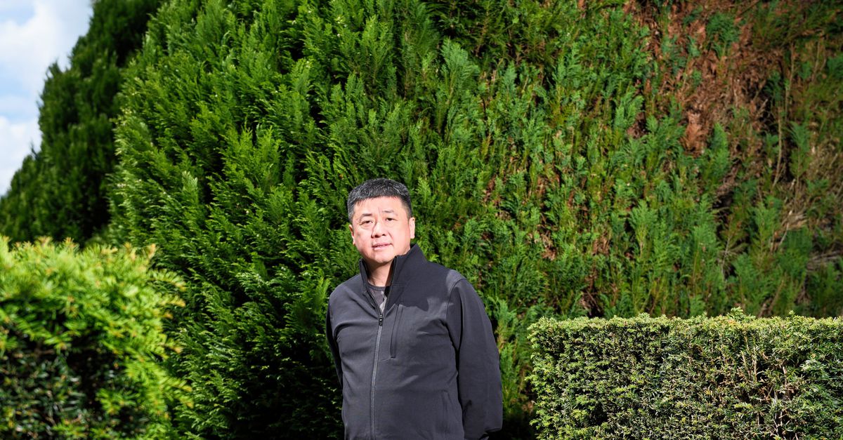 PHD2468's tweet card. Intellectueel eigendom: Het ministerie van Economische Zaken legt de bedrijfsvoering van chipfabrikant Nexperia grotendeels stil, om te voorkomen dat chipkennis naar China weglekt.