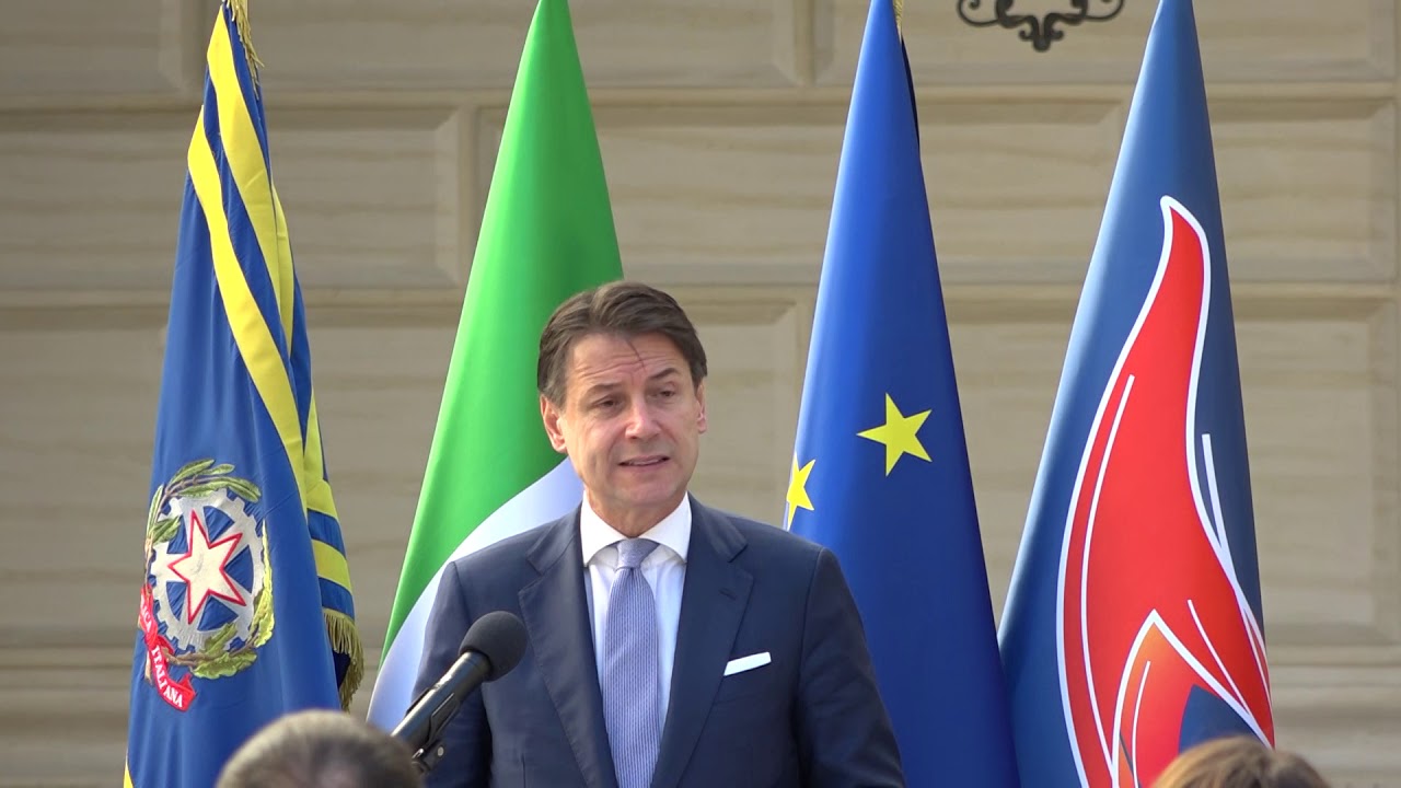 SicNazionale's tweet card. Il Presidente Conte alla cerimonia di giuramento dei neoassunti del...