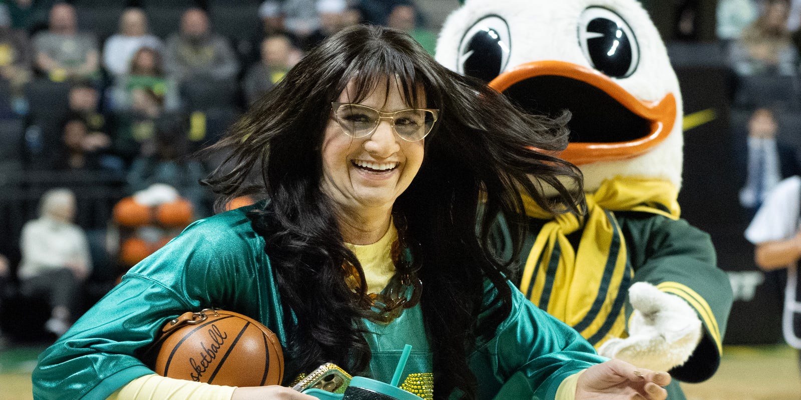 registerguard's tweet card. Oregon women's basketball legend Sabrina Ionescu appeared in disguise at Matthew Knight Arena for the Amazon show, "The Undercovers."