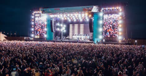 Tweet card summary image