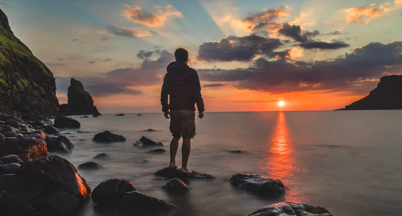 TheSecretLawofA's tweet card. "There are a lot of things that you all have convinced yourself, that you shouldn´t allow yourself to experience, that are really the path to what you´re looking for ......