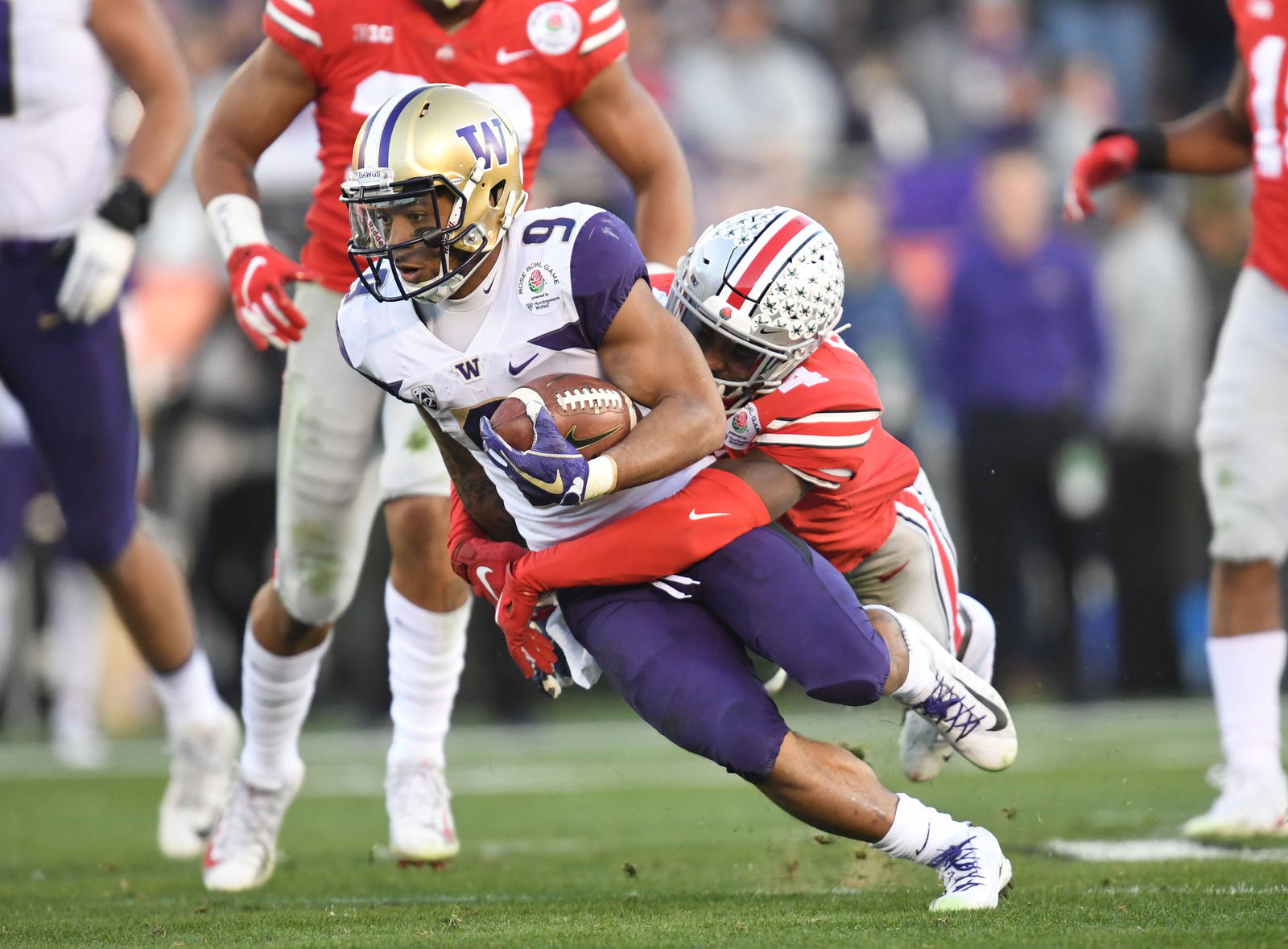 Teren_Kowatsch's tweet card. Myles Gaskin, one of the most prolific running backs in Huskies history, received playing time with his native NFL team