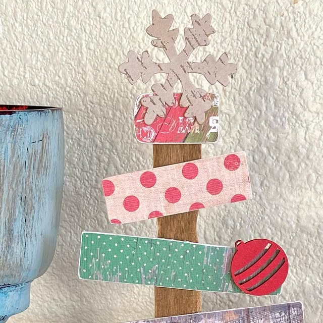 MPandaProjects's tweet card. 🌈Amanda | Crafts*DIY*Parties (@mandapandaprojects) • Instagram photo