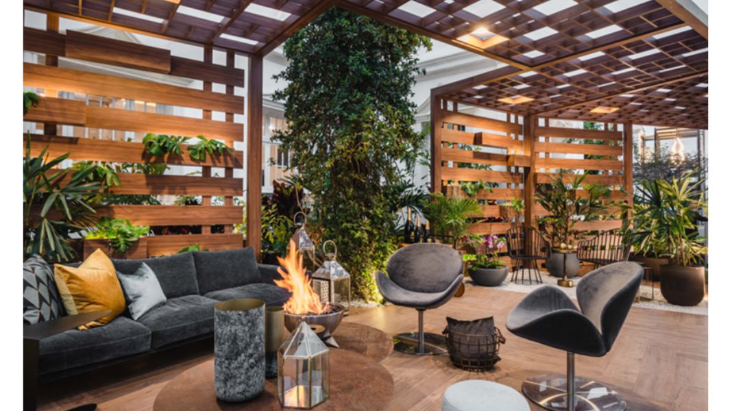 EconomiaRevista's tweet card. Líderes del diseño y arquitectura presentan las últimas tendencias en el mundo del interiorismo En un mundo en constante evolución, el diseño de interiores se construye como un campo donde la...