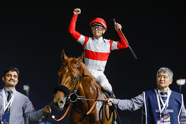 netkeiba's tweet card. 　きょう12月1日、毎年恒例の「新語・流行語大賞」が発表される。一年間に発生した「ことば」の中から選考し、関わった人物・団体を顕彰する賞で、自由国民社が1984年に創始した。今年は大阪・関西万博の公式… No.1競馬情報サイト「netkeiba」の競馬ニュース。