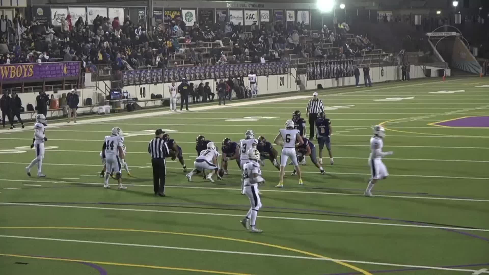 adrianLK08's tweet card. Junior season highlights