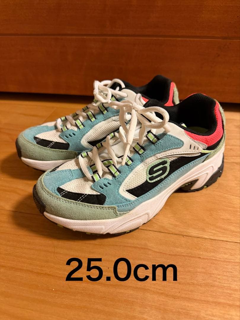 zbsA8hTOATZN's tweet card. 【完売品】Skechers スニーカー 25.0cmをメルカリでお得に通販、誰でも安心して簡単に売り買いが楽しめるフリマサービスです。新品/未使用品も多数、支払いはクレジットカード・キャリア決済・コンビニ・銀行ATMが利用可能で、品物が届いてから出品者に入金される独自システムのため安心です。