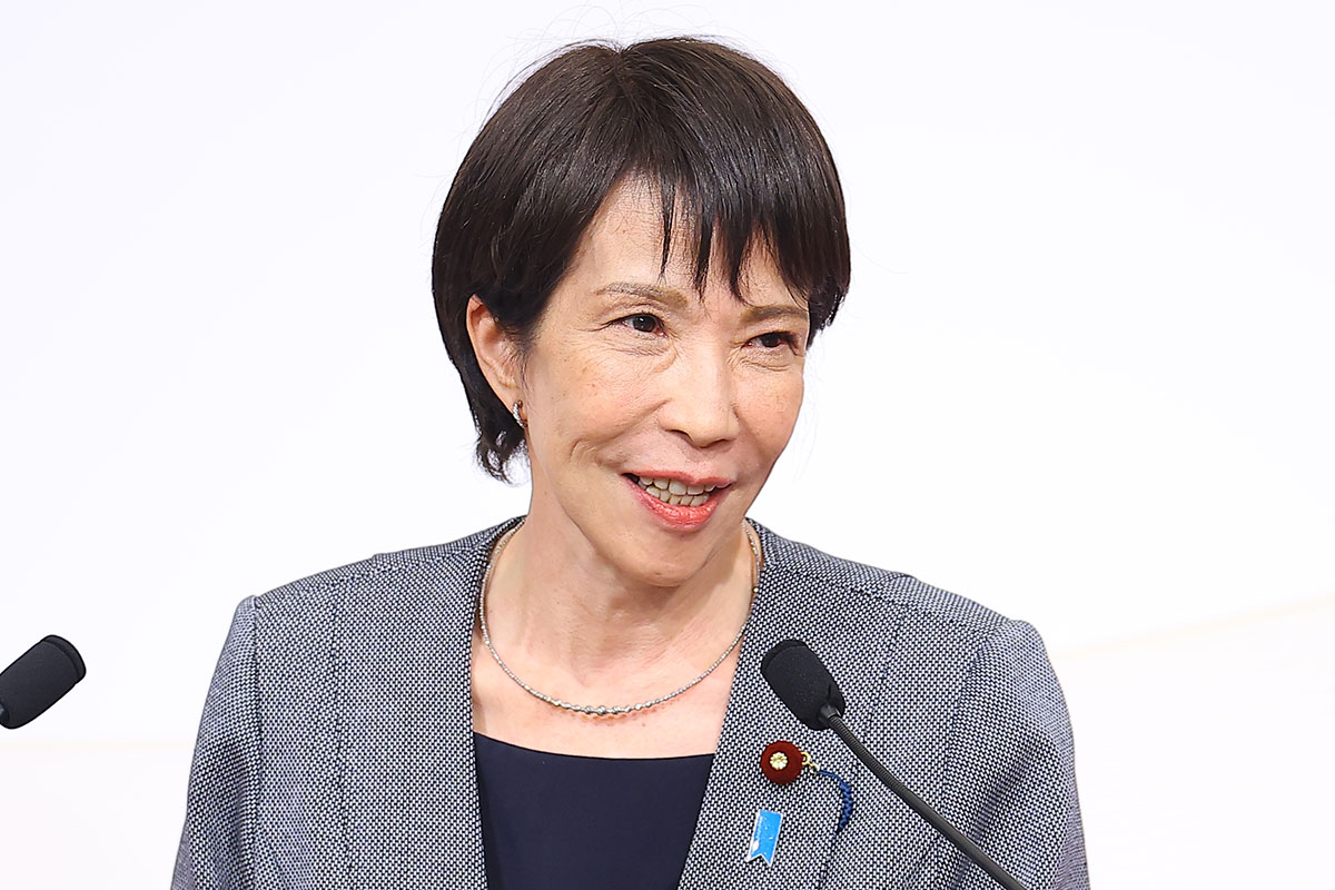 maiko_universe's tweet card. 台湾有事に関連した高市早苗総理大臣の答弁の評価は真っ二つに分かれている。…