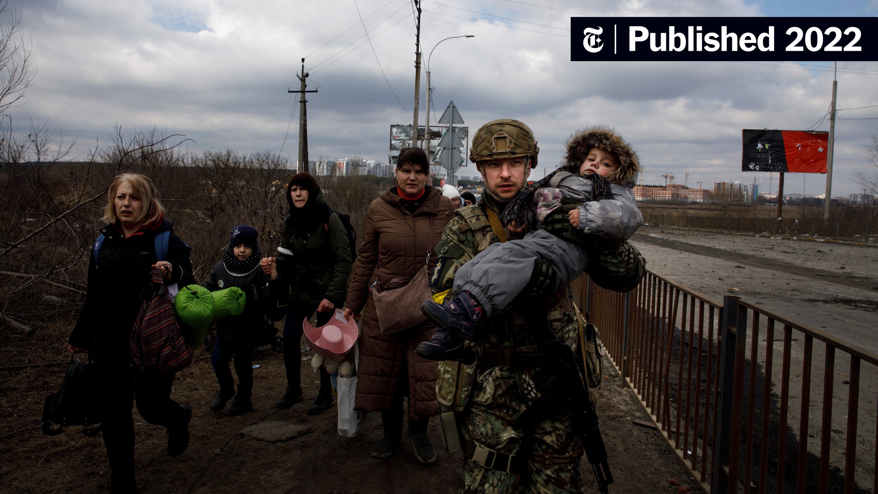 tomfriedman's tweet card. Wars bring out the best and the worst of humanity. Surprises are the only constant.