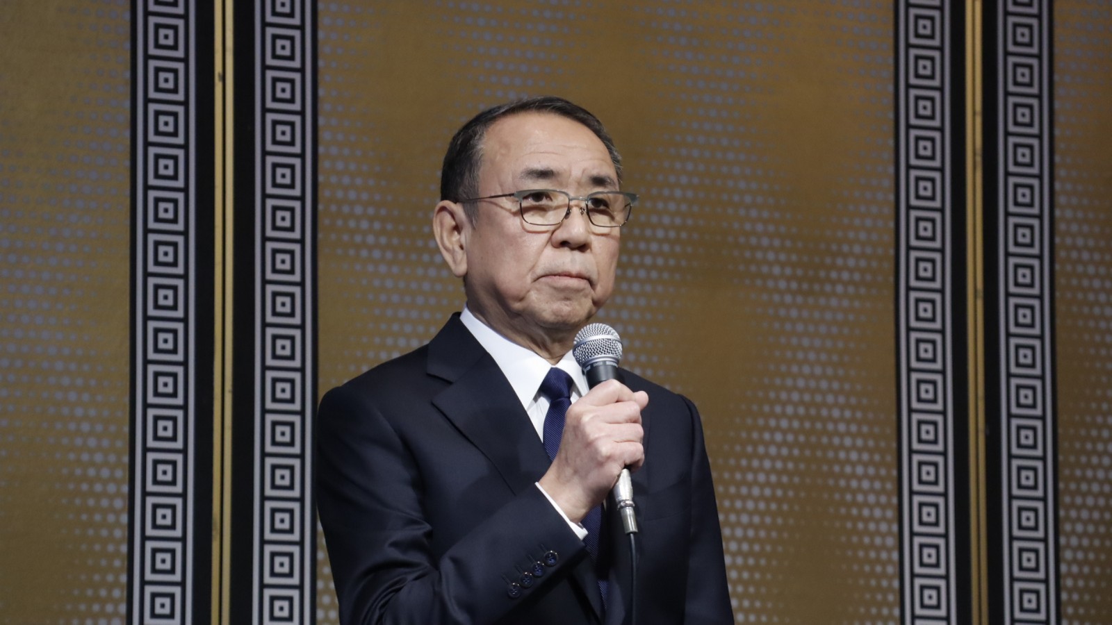 nikkeibpITpro's tweet card. 　アサヒグループホールディングス（GHD）がランサムウエア攻撃の被害を発表してからおよそ2カ月が経過した。2025年11月27日に開催された記者会見の内容からは、ランサムウエア攻撃の典型的な手口だったと推測できる。