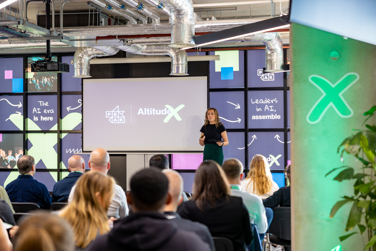 herplusdatamcr's tweet card. AltitudeX is a global event series, built from Manchester. It brings together business leaders who are wanting to reach new heights.