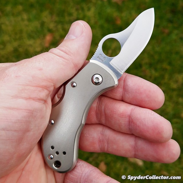 spydercollector's tweet card. Back in the 2000s, I had a persistent obsession with the Spyderco Wegner CX11 Mouse. This baby brother to the larger Wegner design featured in ads and was sometimes seen on the forums back then. As…