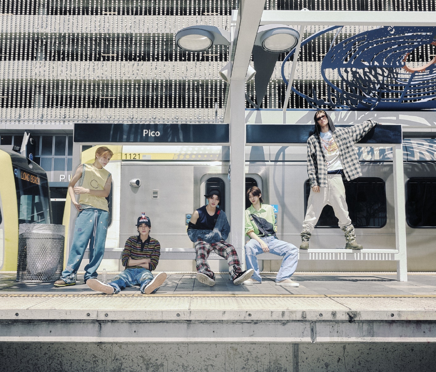 cortis_bighit's tweet card. Hello, CORTIS Weverse community members. This is BIGHIT MUSIC. Thank you for patiently waiting for t