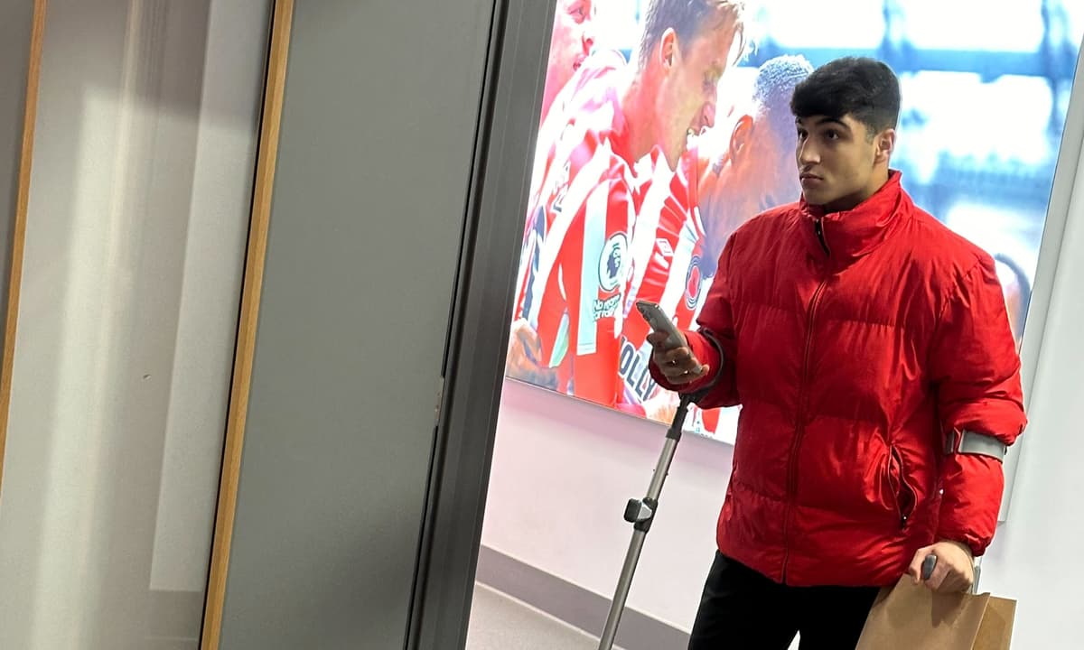 MrDomSmith's tweet card. The 18-year-old has been sidelined after tearing his hip adductor tendons in January