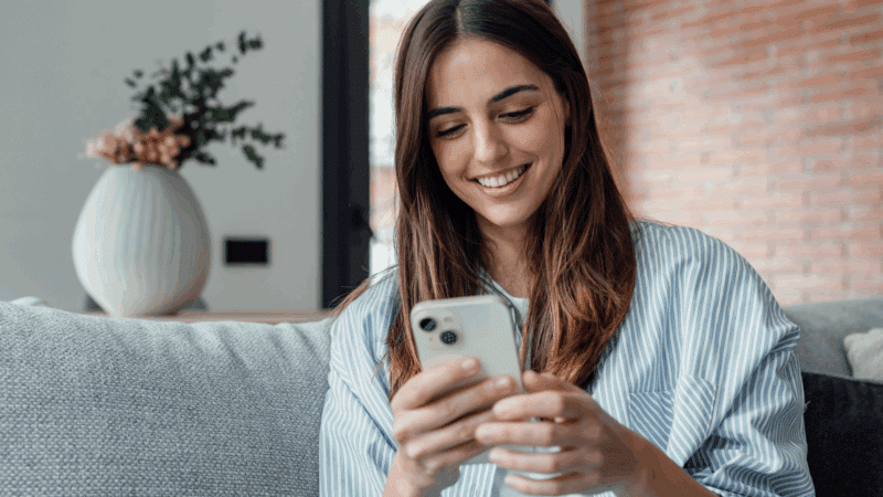 mailinbox_app's tweet card. Level up your email marketing strategy with gamification, polls, embedded videos and other high-impact interactive tools.