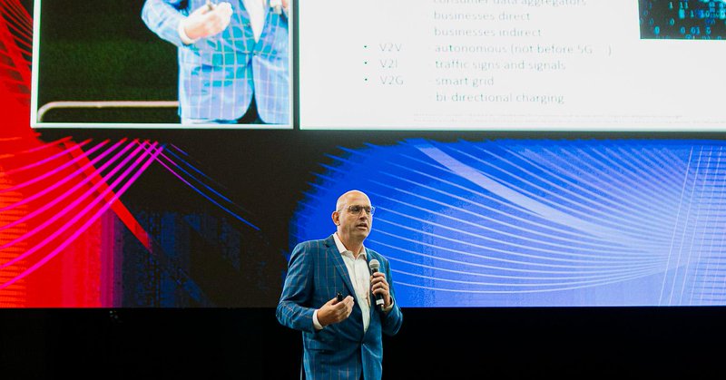 Tweet card summary image