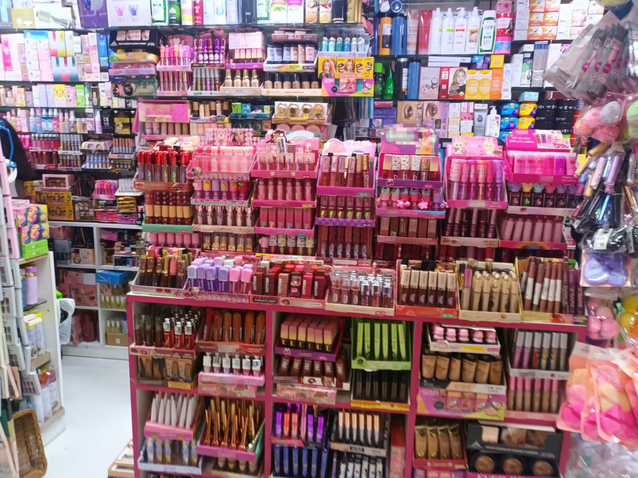 SciDevNet's tweet card. Arsenic, mercury and other toxic metals are found in beauty products widely available in Peru, Mexico and Brazil.