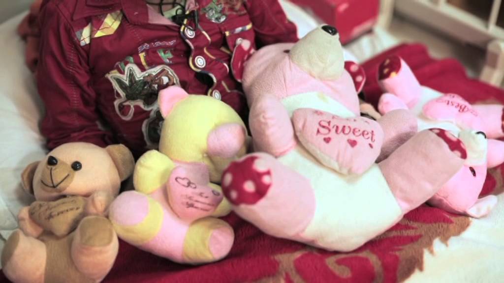 AAPDelhi's tweet card. Health Minister views on Prevention and cure of Cancer.