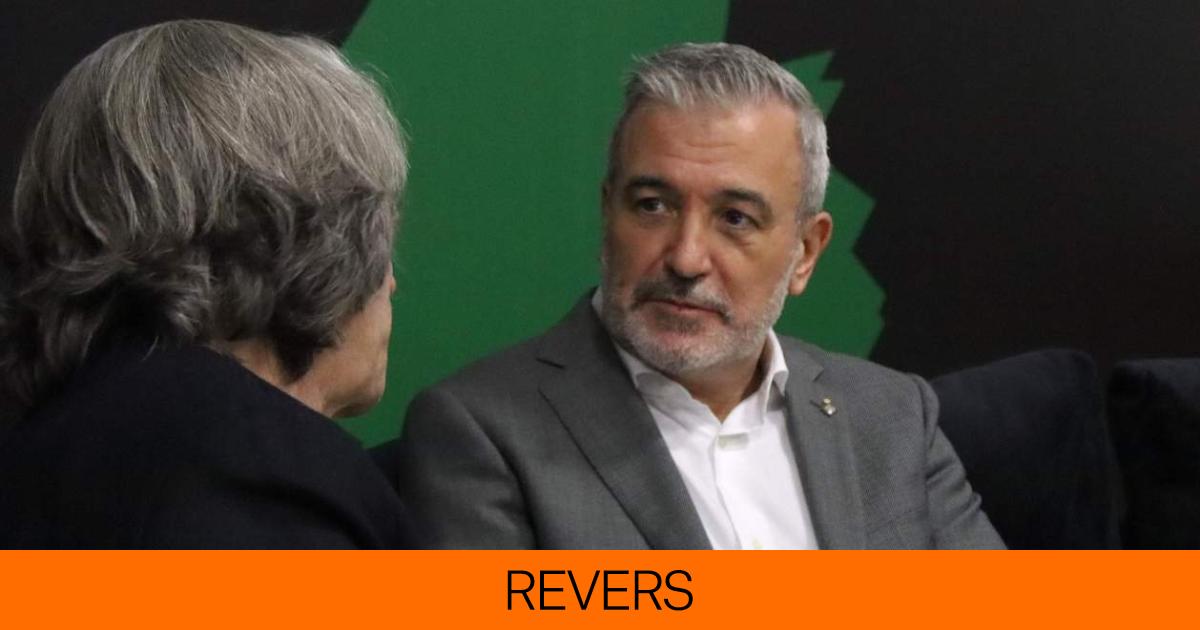 psiborn's tweet card. L'alcalde va anunciar una residència a Barcelona per a autors d'Amèrica Llatina dotada amb 80.000 euros