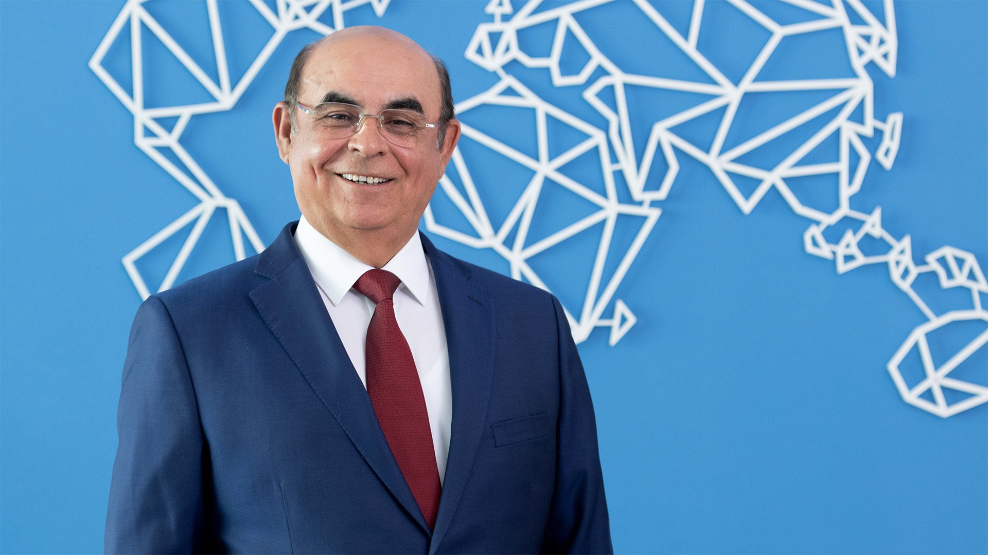 it__security's tweet card. Deutschlands Digitalisierung ist kein hoffnungsloser Fall. Der KOBIL-CEO zeigt im Interview, wie standardisierte Plattformen die Lösung bieten.