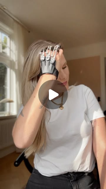 NPDevices's tweet card. 𝐄𝐥𝐢𝐧 𝐑𝐚𝐧𝐭𝐚𝐭𝐚𝐥𝐨 - 𝐋𝐢𝐯𝐞𝐭 𝐮𝐭𝐚𝐧 𝐛𝐞𝐧 𝐠å𝐫 𝐯𝐢𝐝𝐚𝐫𝐞 🦿 (@elin_rantatalo) •...