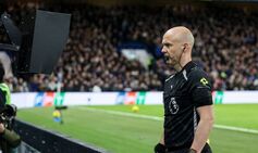 curious_media's tweet card. Moises Caicedo was sent off for Chelsea against Arsenal as referee Anthony Taylor upgraded to a red card after a VAR review. Source: https://www.express.co.uk/sport/football/2140663/Chelsea-Arsenal...