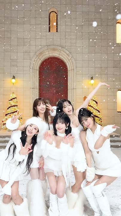 realfromis_9's tweet card. 온 세상이 하얗게 프나와 행복할 D-1❄️