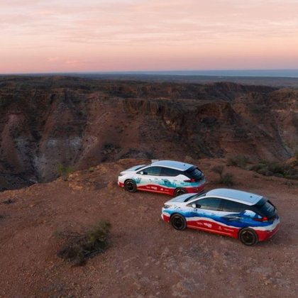 Tweet card summary image