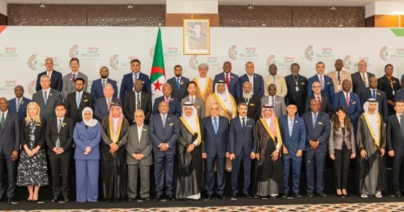 StarvisionML's tweet card. അള്‍ജിയേഴ്സ്: ‘സമ്പദ്വ്യവസ്ഥയെ വൈവിധ്യവല്‍ക്കരിക്കുക, ജീവിതത്തെ സമ്പന്നമാക്കുക’ എന്ന പ്രമേയത്തില്‍ മെയ് 19 മുതല്‍ 22 വരെ അള്‍ജീരിയയില്‍ നടന്ന ഇസ്ലാമിക് ഡെവലപ്മെന്റ് ബാങ്ക് (ഐ.എസ്.ഡി.ബി) ഗ്രൂപ്പിന്റെ...