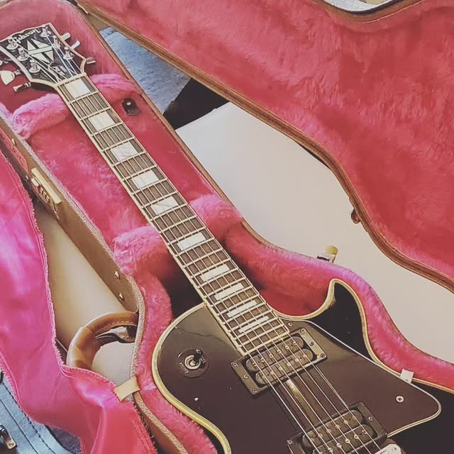 Slash's tweet card. Slash (@slash) • Instagram photo