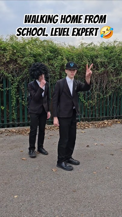 DirtyPony123's tweet card. Walking home from school 🤣 #airwalk #dancechallenge #tutorial #dance