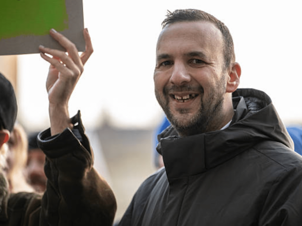 TheCanaryUK's tweet card. The establishment are shaking in their unreasonably priced boots over Zack Polanski winning hearts and minds