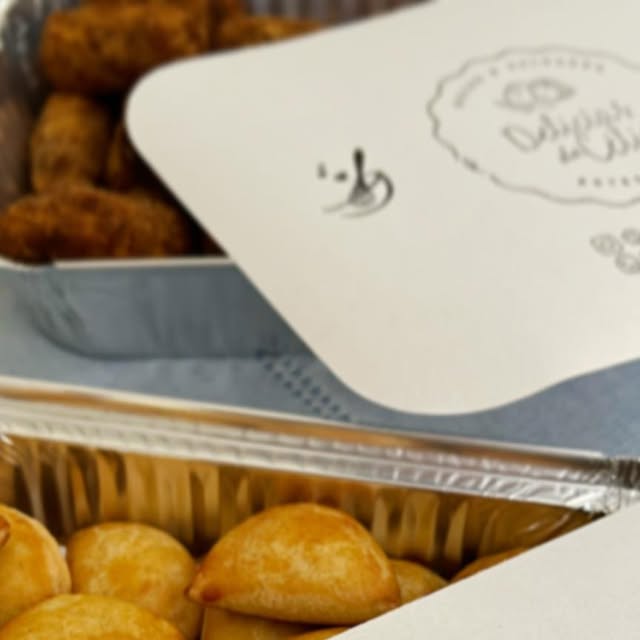 FuxicodeMulher1's tweet card. Delícias da Célia (@deliciasdacelia_rj) • Instagram photo