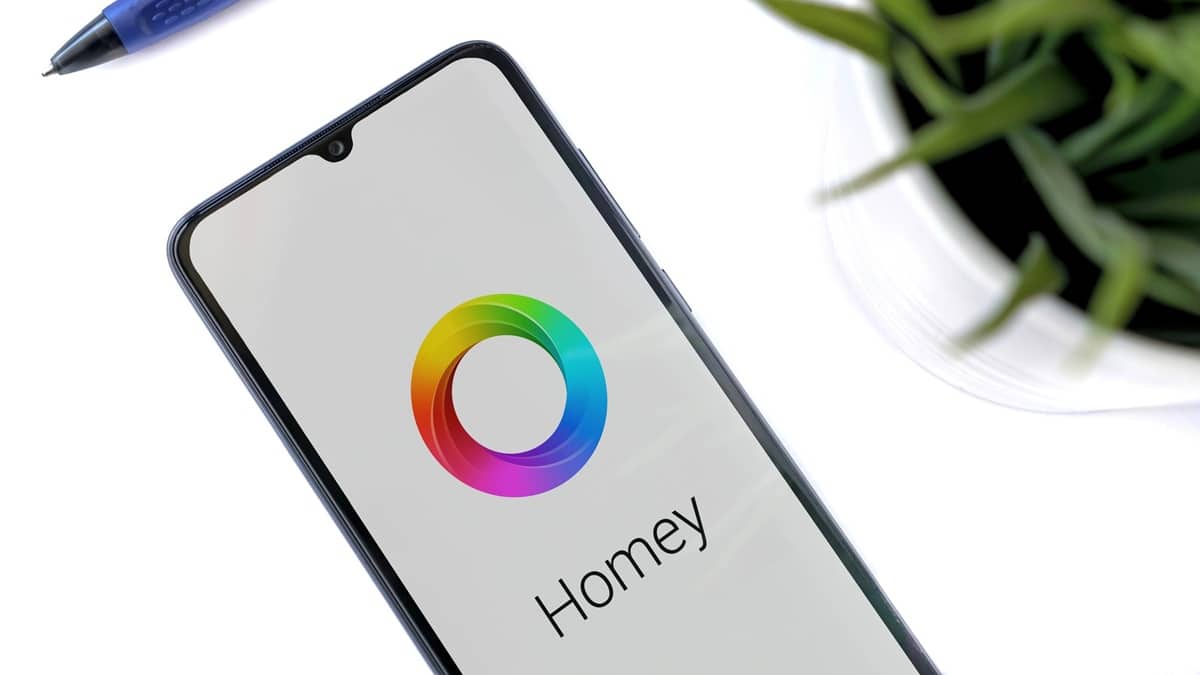 AndroidMT's tweet card. Inflation, énergie, courses, dettes : découvrez des stratégies concrètes pour protéger votre pouvoir d’achat et retrouver de la marge au quotidien.