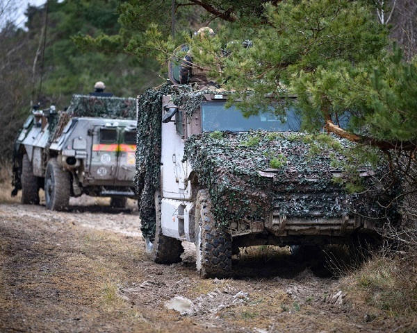 zonemilitaire's tweet card. En 2018, la France et la Belgique ont scellé le partenariat CaMo avec l'objectif d'obtenir une interopérabilité totale entre leurs forces terrestres