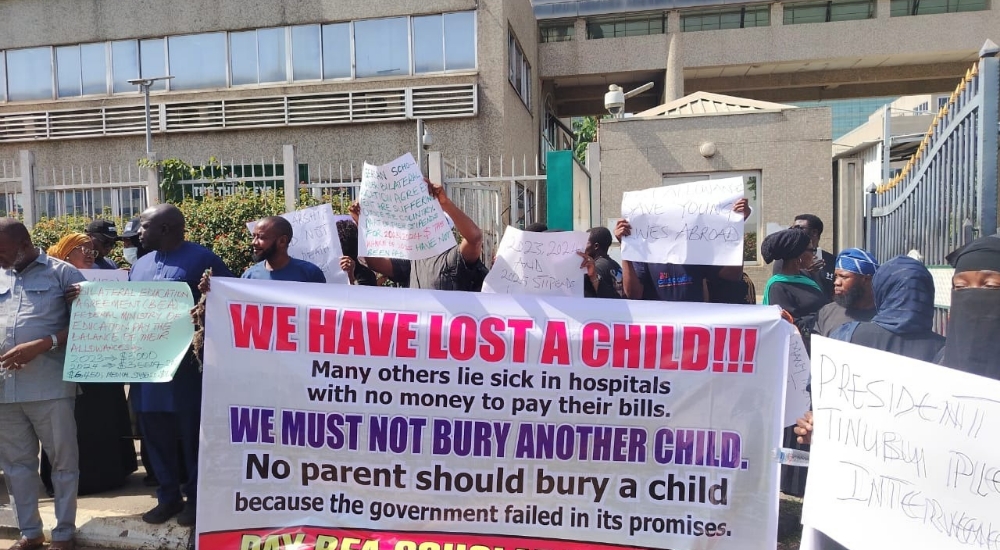 TheWhistlerNG's tweet card. Parents and beneficiaries of the Federal Government's Bilateral Education Agreement (BEA) scholarship programme staged a protest at the Federal Ministry of Finance on Monday, demanding immediate...