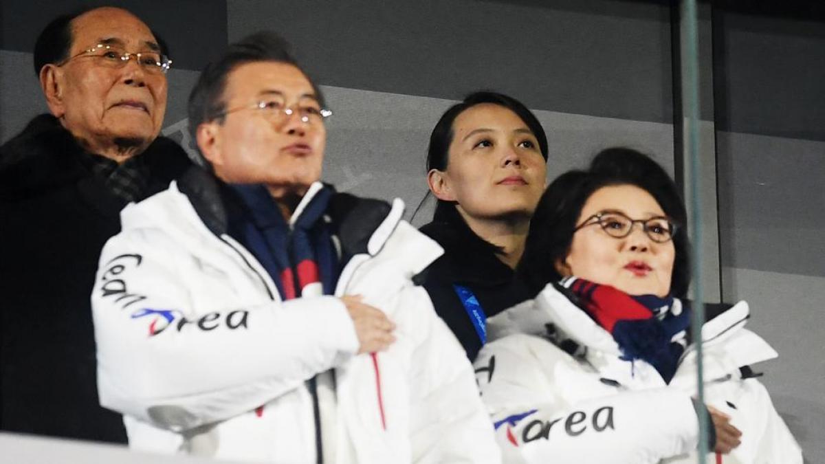 N_Fleischhacker's tweet card. En un sorprendente giro de los acontecimientos, la hermana menor del líder norcoreano Kim Jong Un ha llegado este viernes a Corea del Sur para ser la enviada especial de...