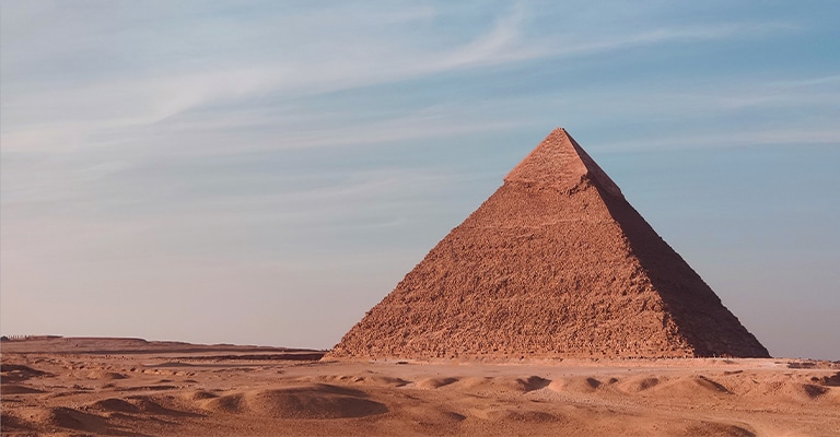 andrewroche99's tweet card. The Inverted Pyramid scheme is a tool commonly used by journalists. Here's how you can write great content with the Inverted Pyramid.