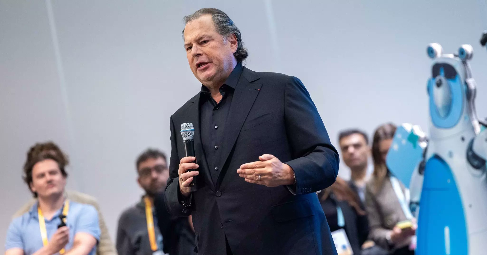 TimJellison's tweet card. To distract from his National Guard comments, the CEO tried to get San Franciscans to believe Salesforce was growing its local investments. It’s not even close to true.