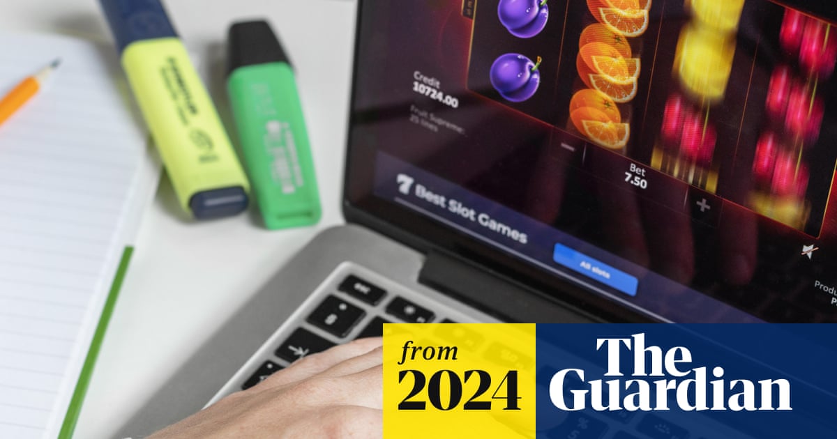 DocDavidM's tweet card. Lancet commission calls for gambling to be treated in same way as alcohol and tobacco after technology widens reach