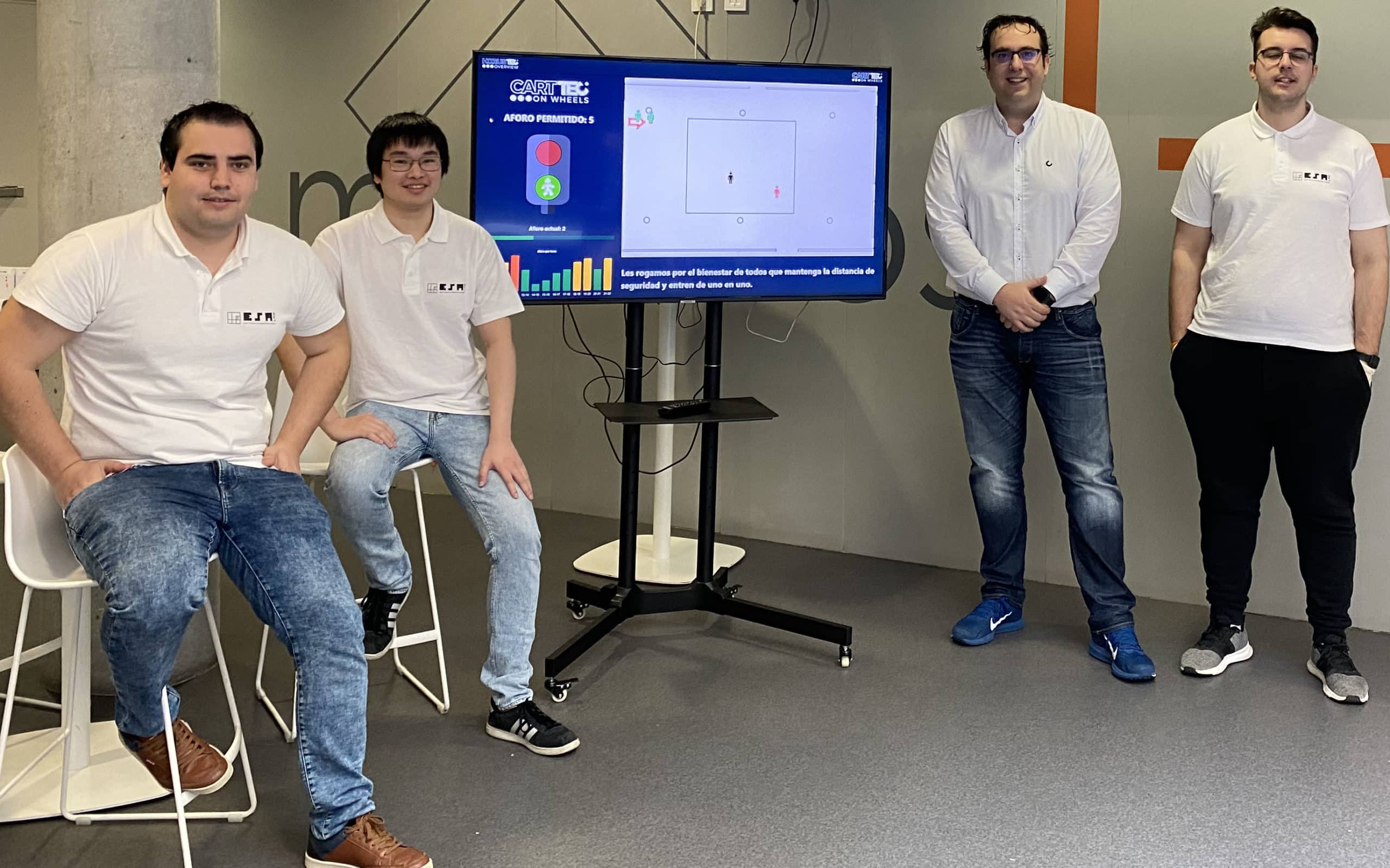 InnovaCSS's tweet card. Investigadores expertos en sistemas RTLS del grupo ESALAb de la Universidad de Salamanca solucionan de manera eficiente una problemática a la que se enfrentarán miles de establecimientos