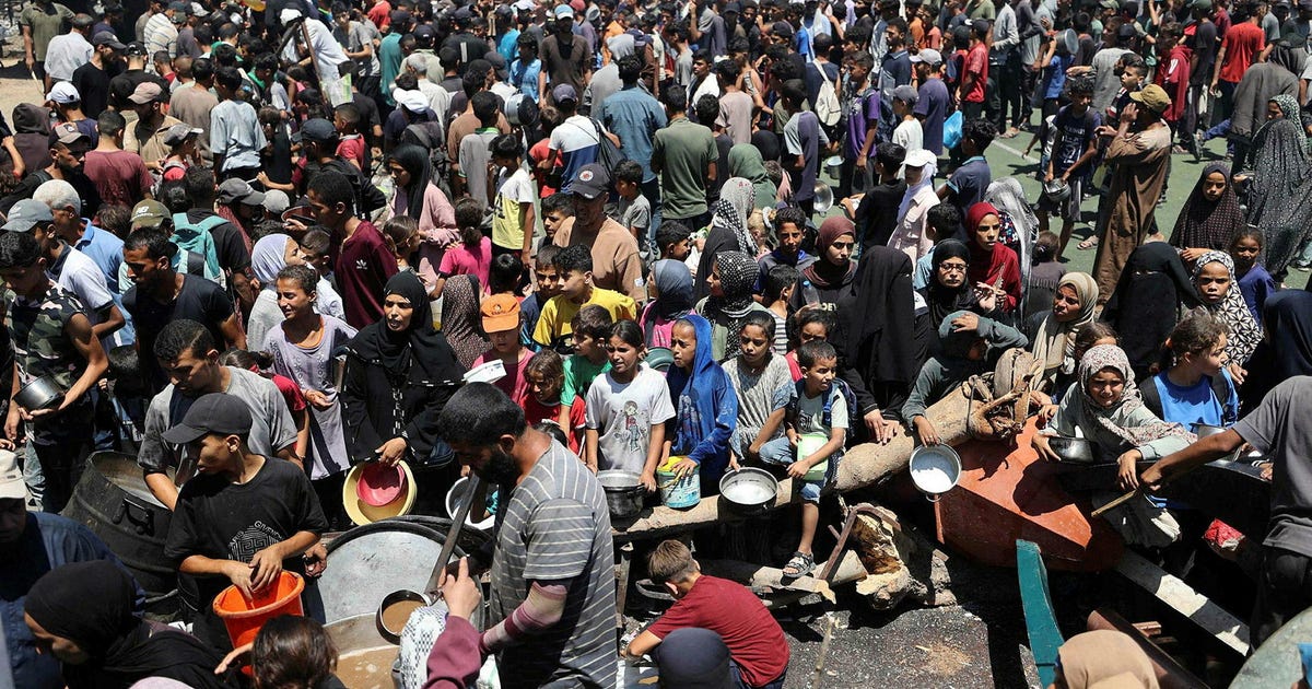 haaretzcom's tweet card. ***